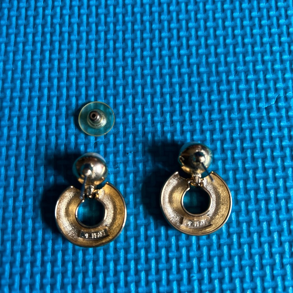 Earrings - Picture 10 of 13